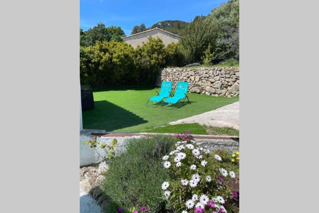 Maison Avec Jardin, Parking Entre Mer Et Montagne Villa Le Revest-le-Eaux Exterior foto