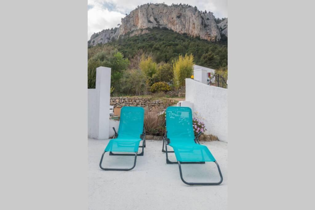 Maison Avec Jardin, Parking Entre Mer Et Montagne Villa Le Revest-le-Eaux Exterior foto